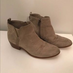 Women’s tan booties